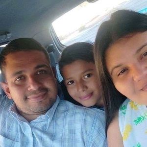 Meet your Posher, Cruz mario